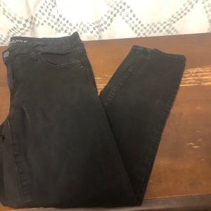American Eagle black jegging size 12 short